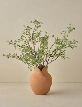 Amelia Vase by dum