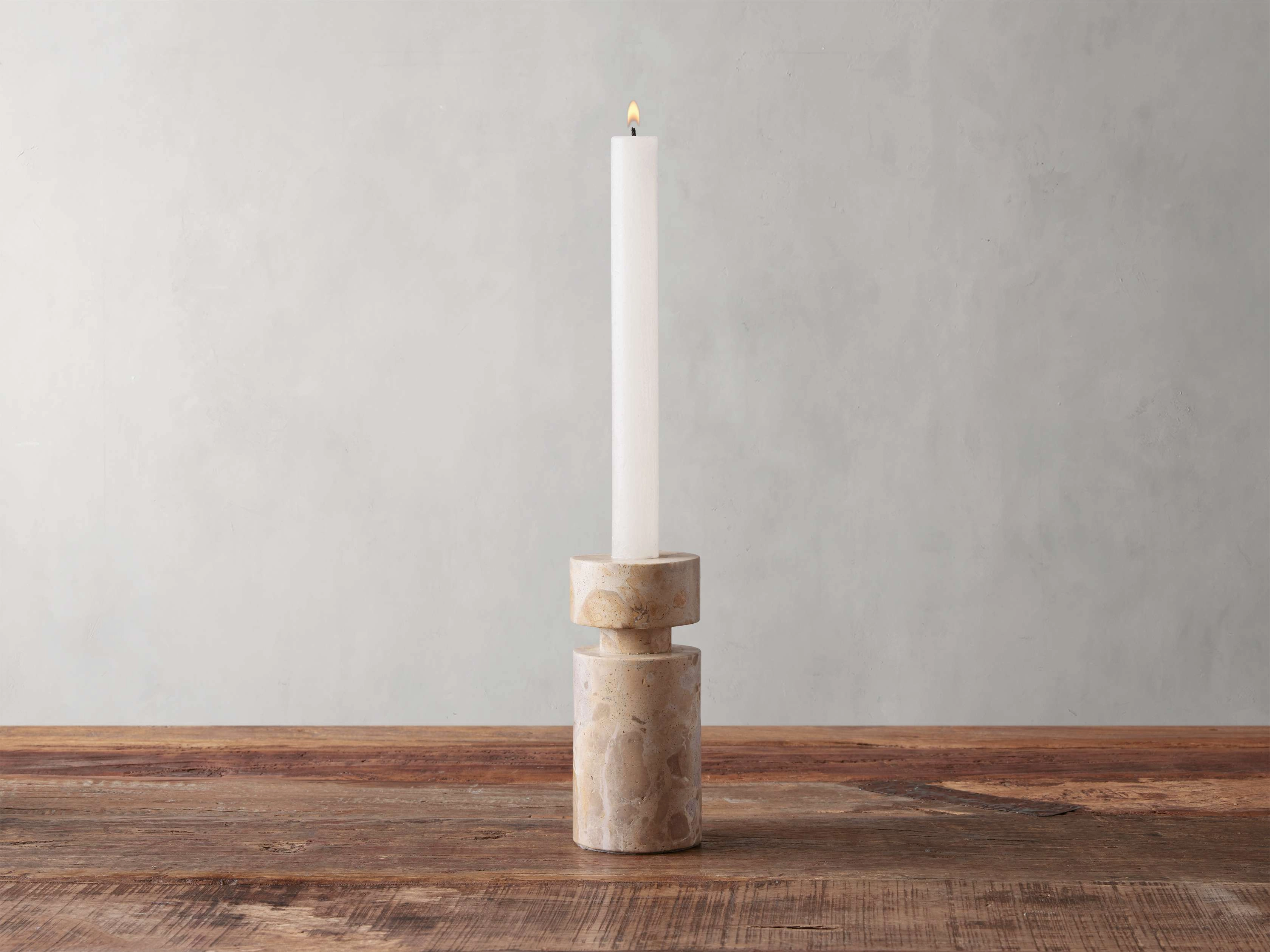 Aphra Taper Holder
