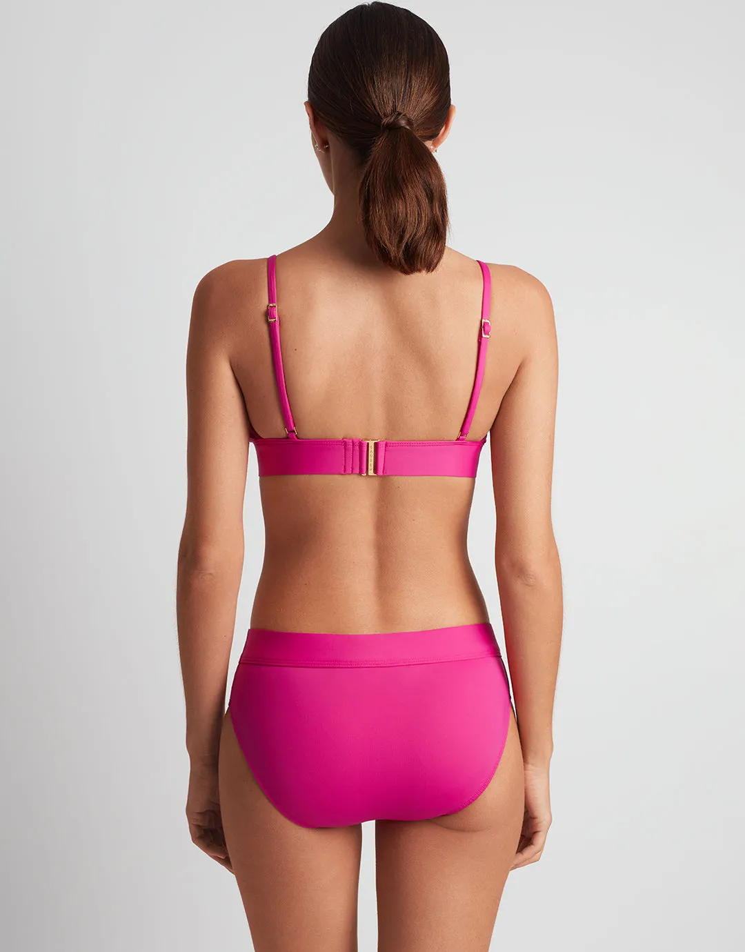 Beach Club Solids Triangle V Neck Bra Bikini Top - Freesia Pink