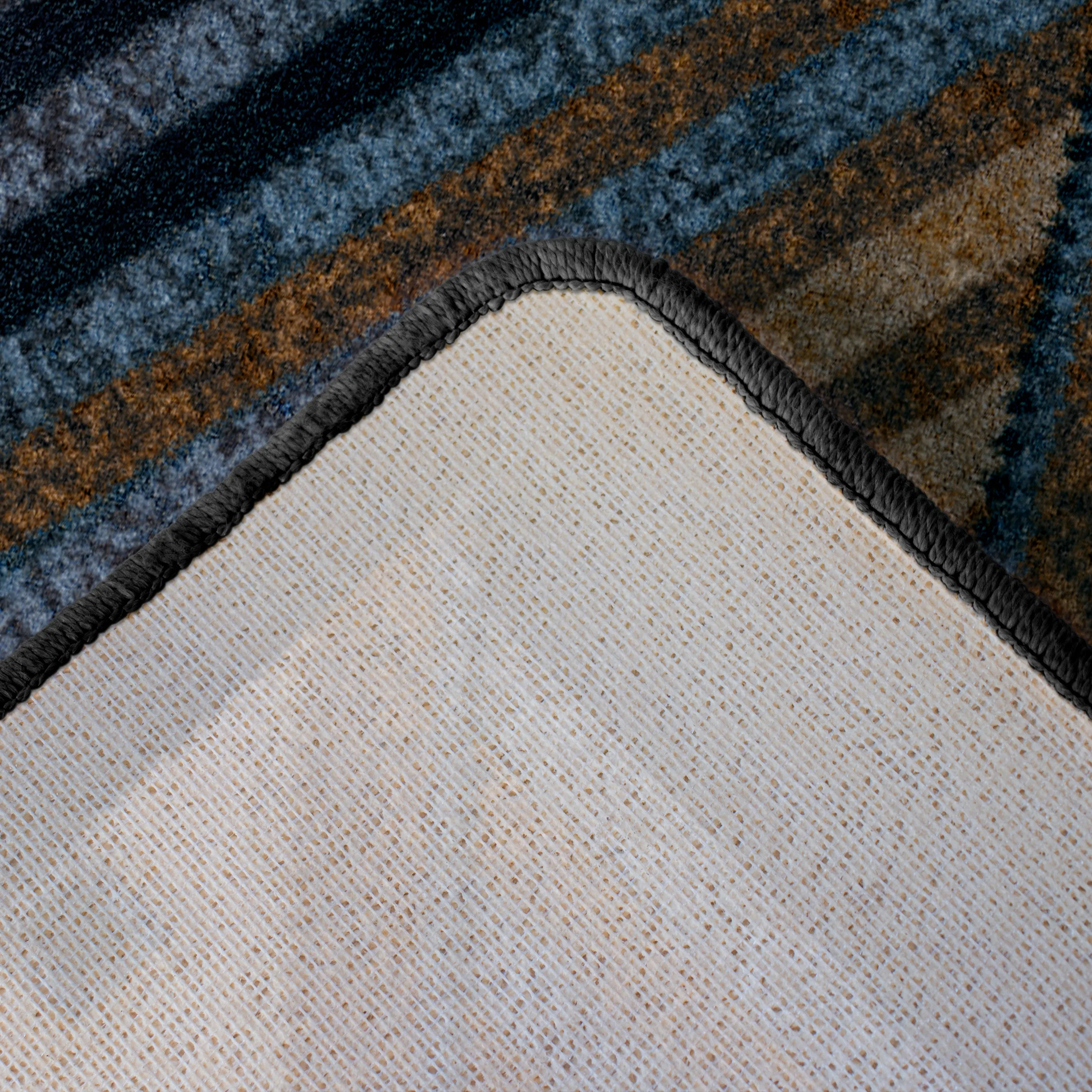 Bison Black Russet Rugs