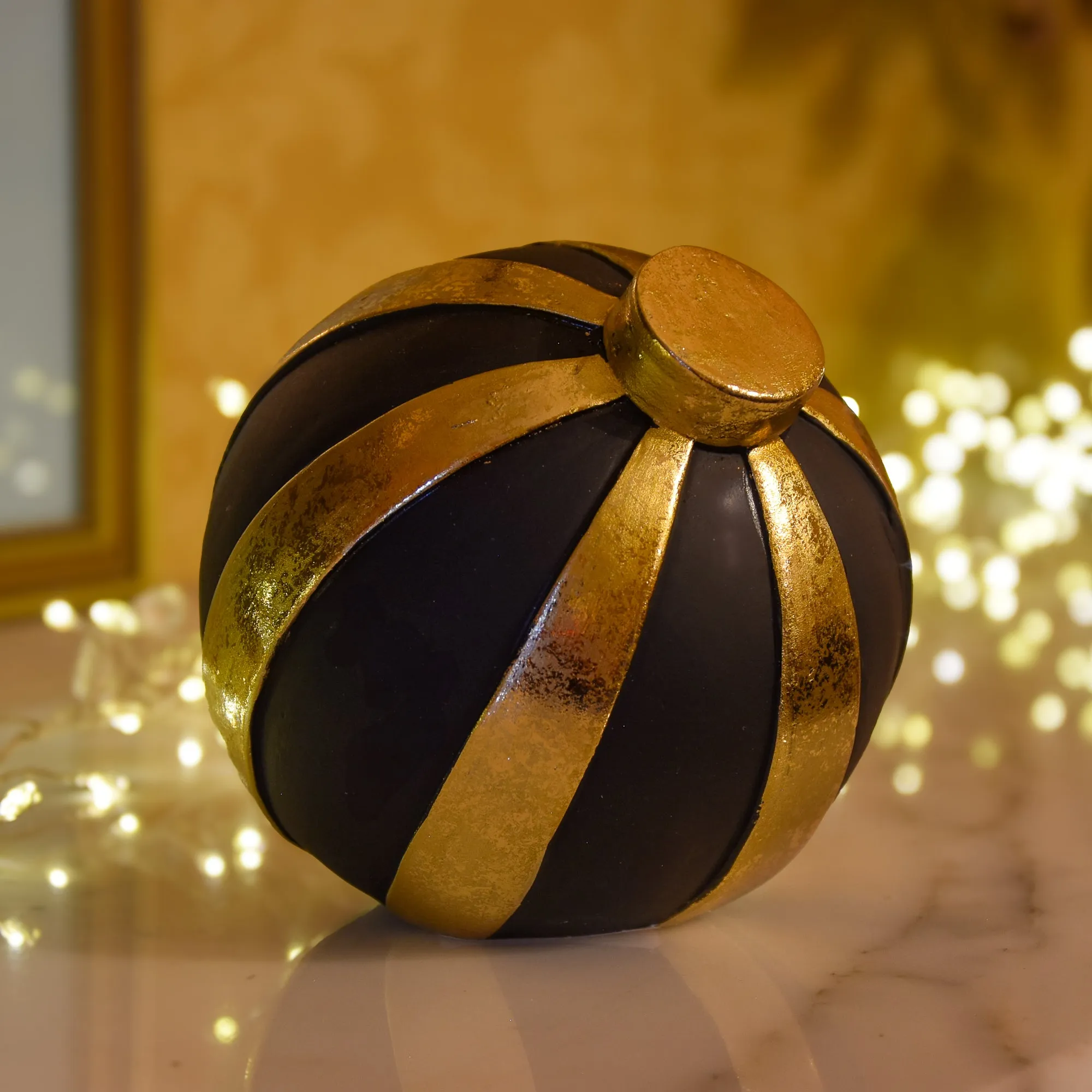 Black & Gold Decorative Bauble Ornament