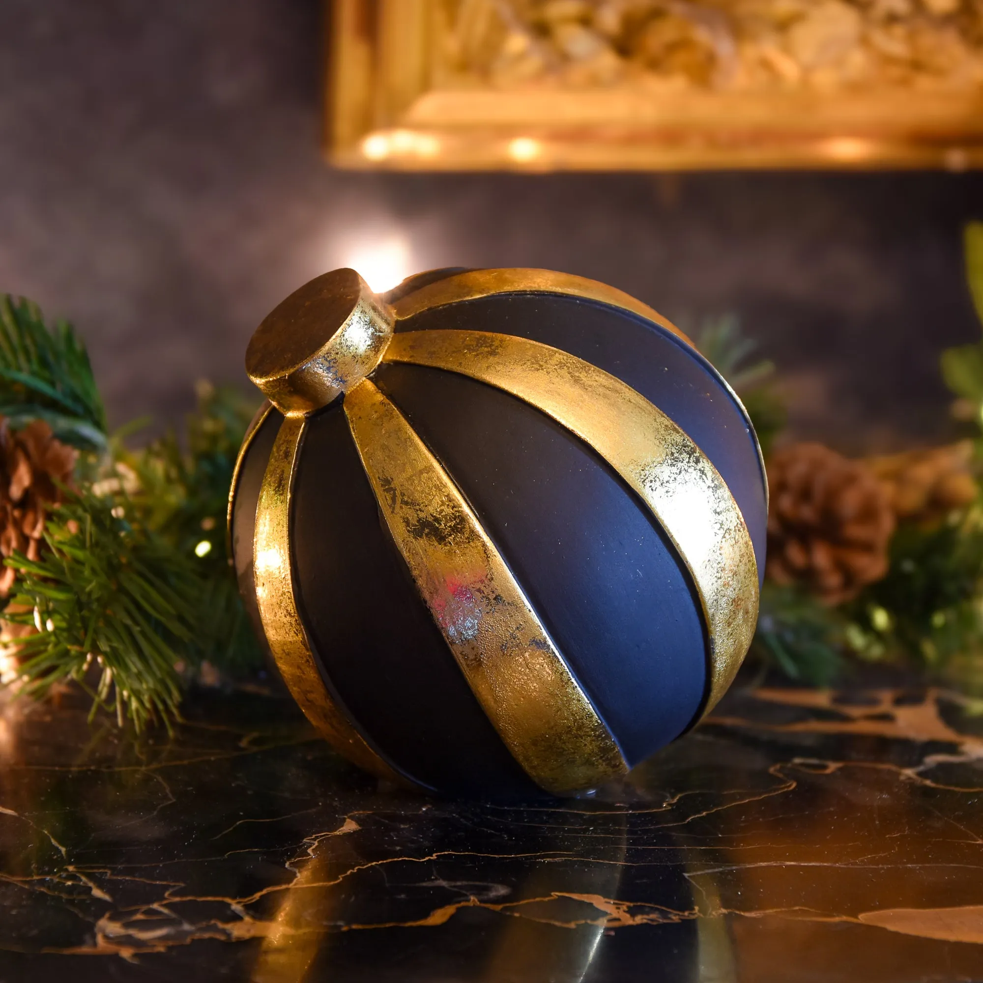 Black & Gold Decorative Bauble Ornament