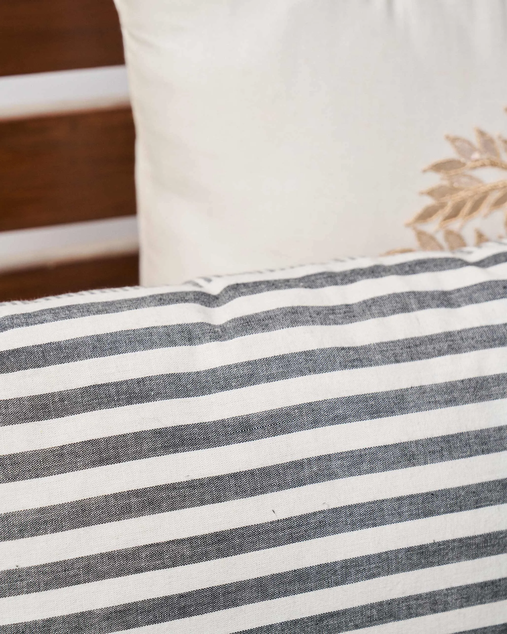Black & White Pillow Cover