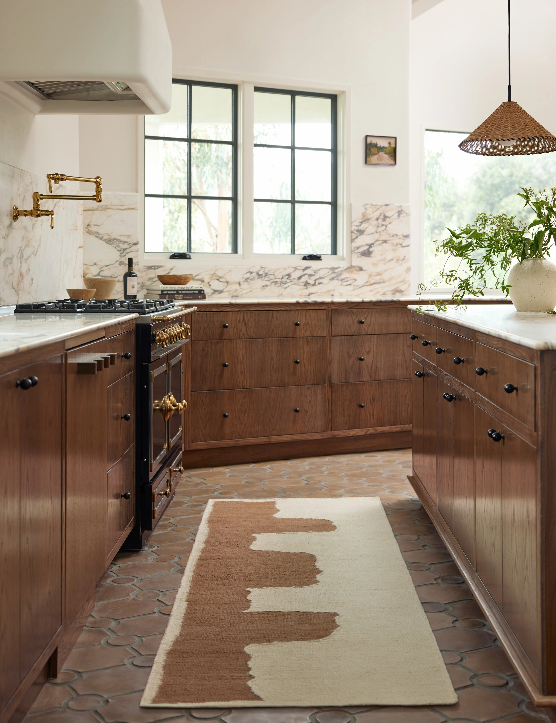 Butte Flatweave Linen Rug by lan Byrd