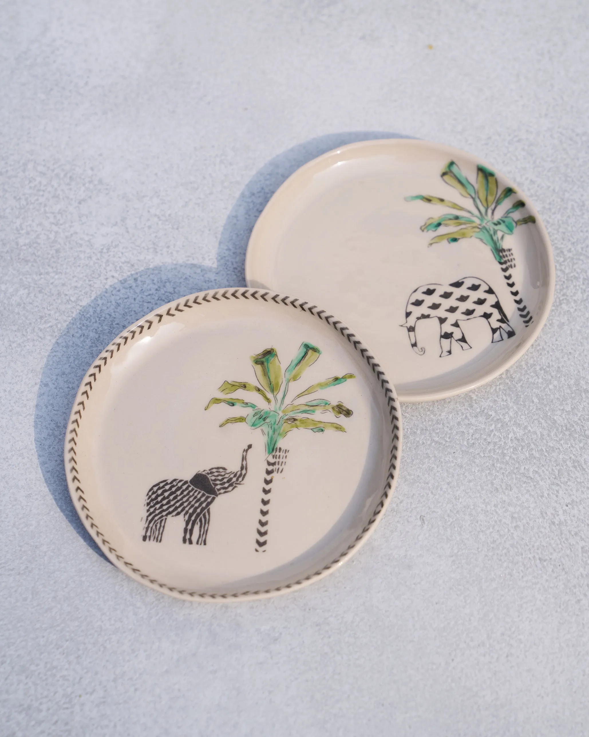 Coastal Tea Plates (Set of 2) - Ivory