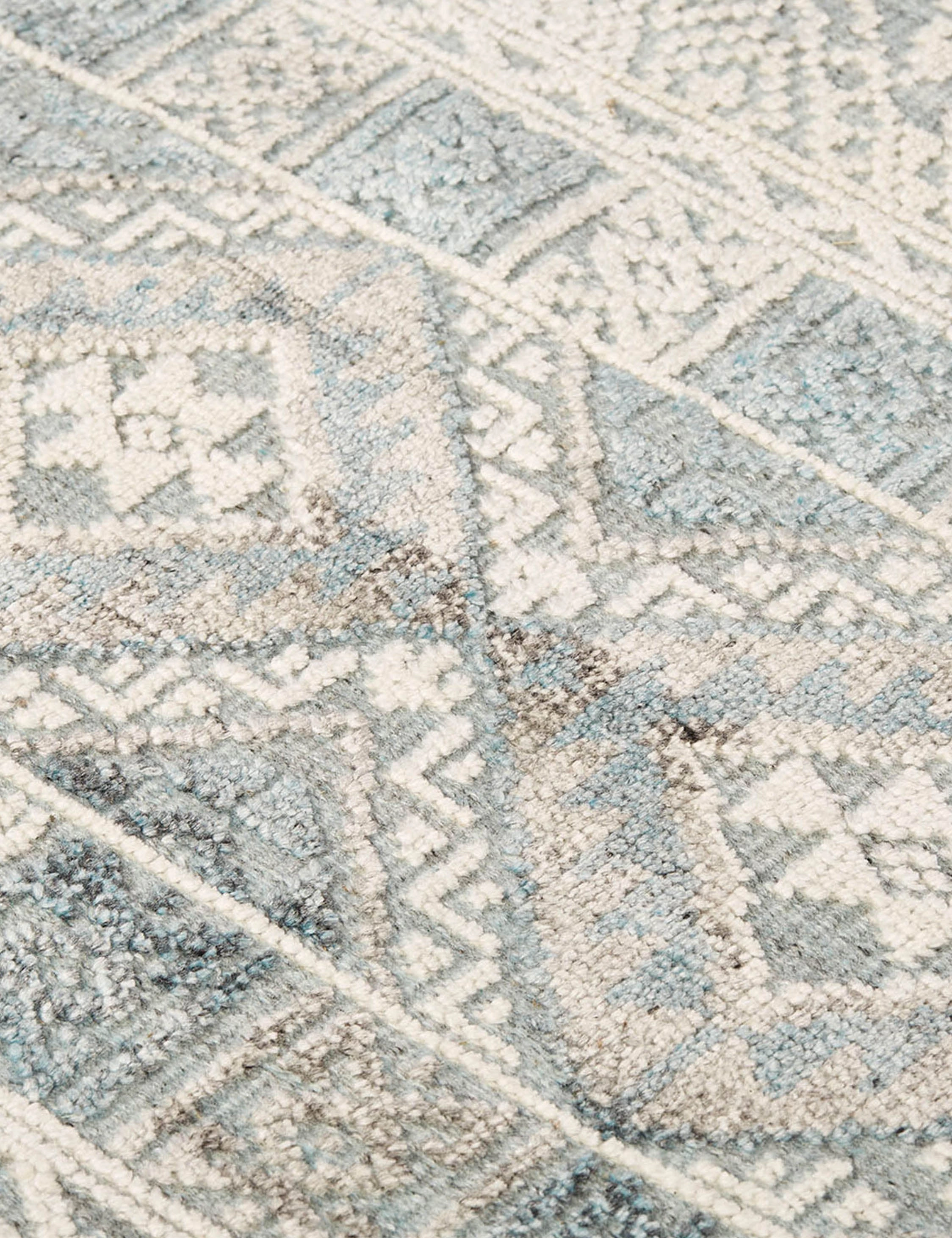 Cosette Hand-Knotted Rug