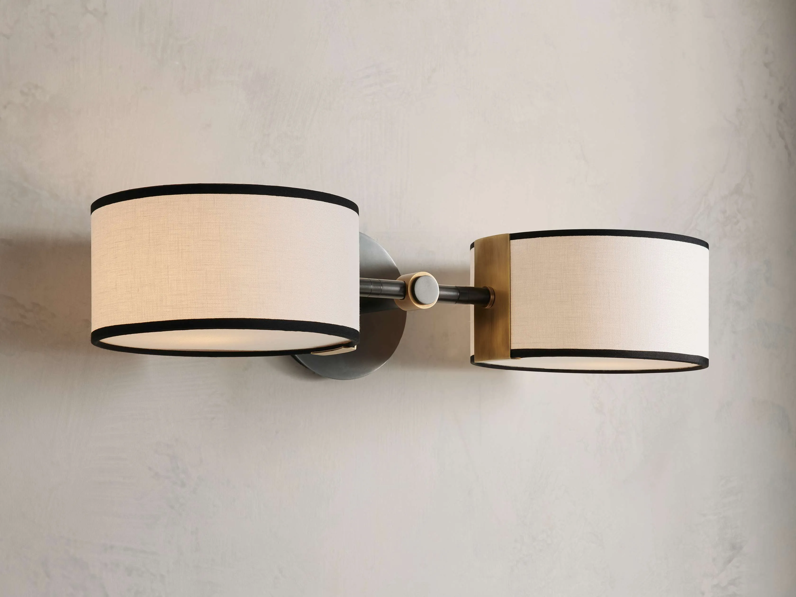 Daphne Double Sconce
