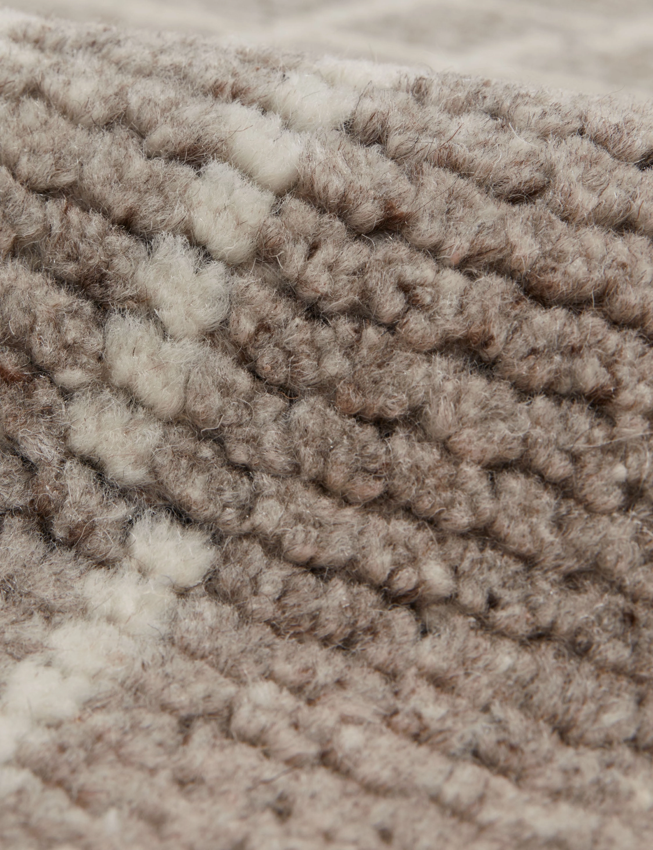 Diora Moroccan-Style Hand-Knotted Wool Rug