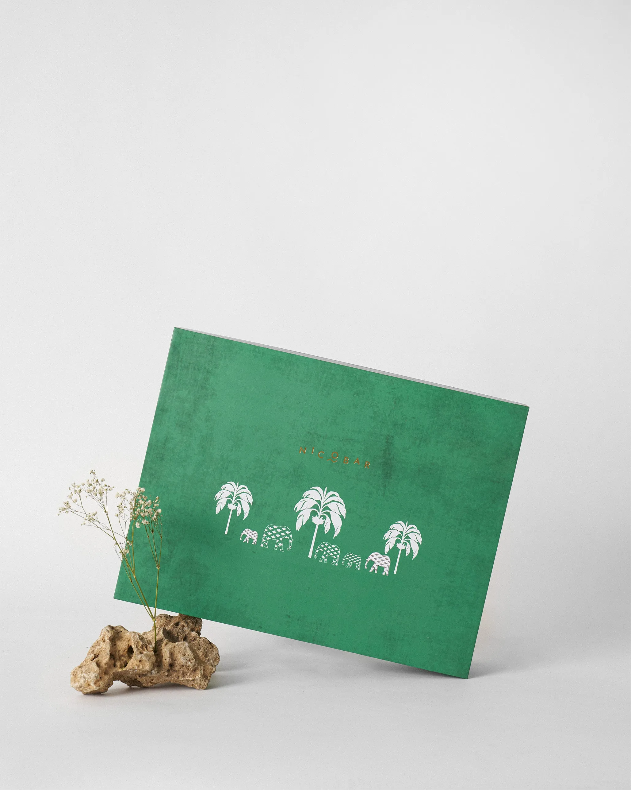 Ele Palm Breakfast Set