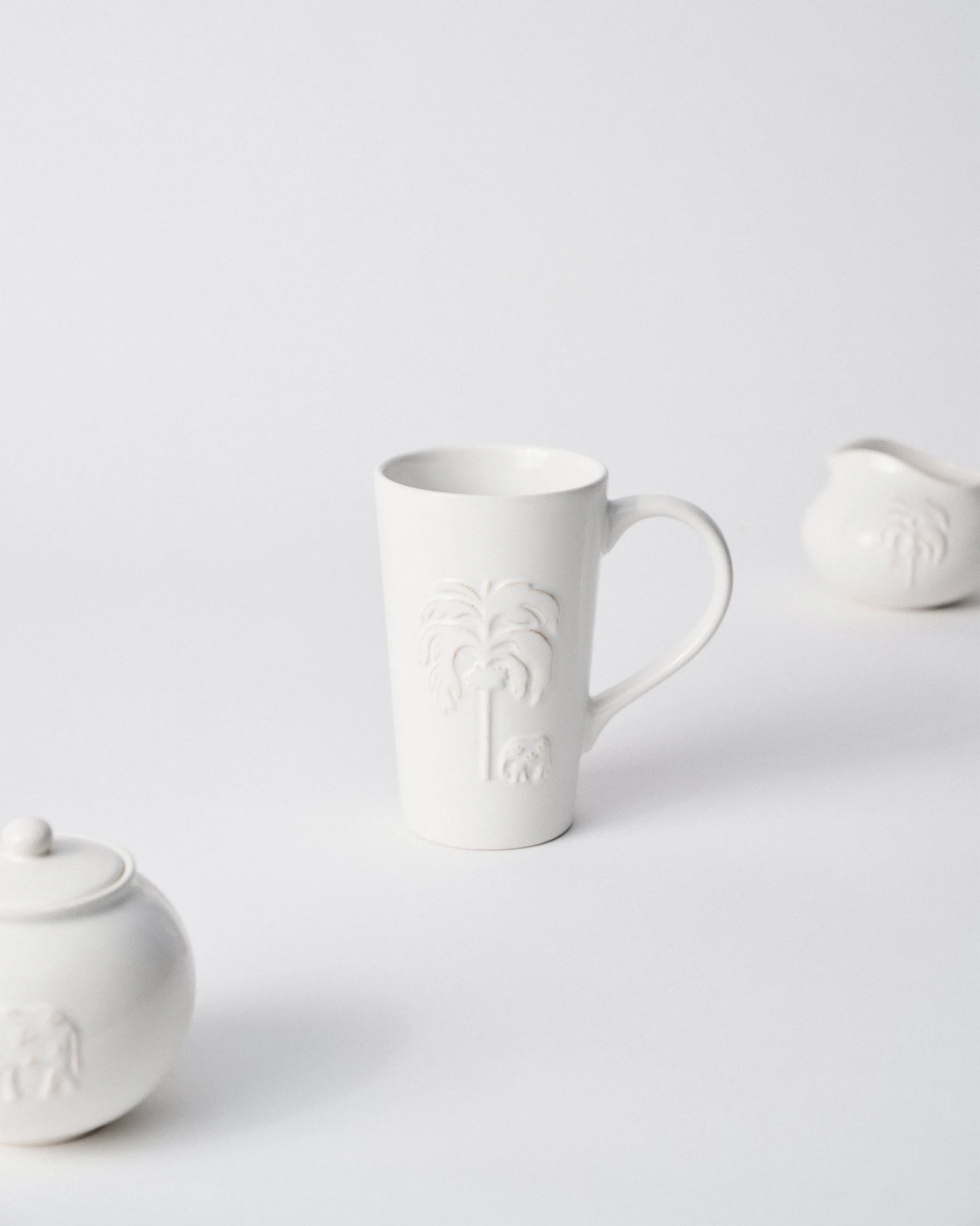 Ele Palm Tall Mug