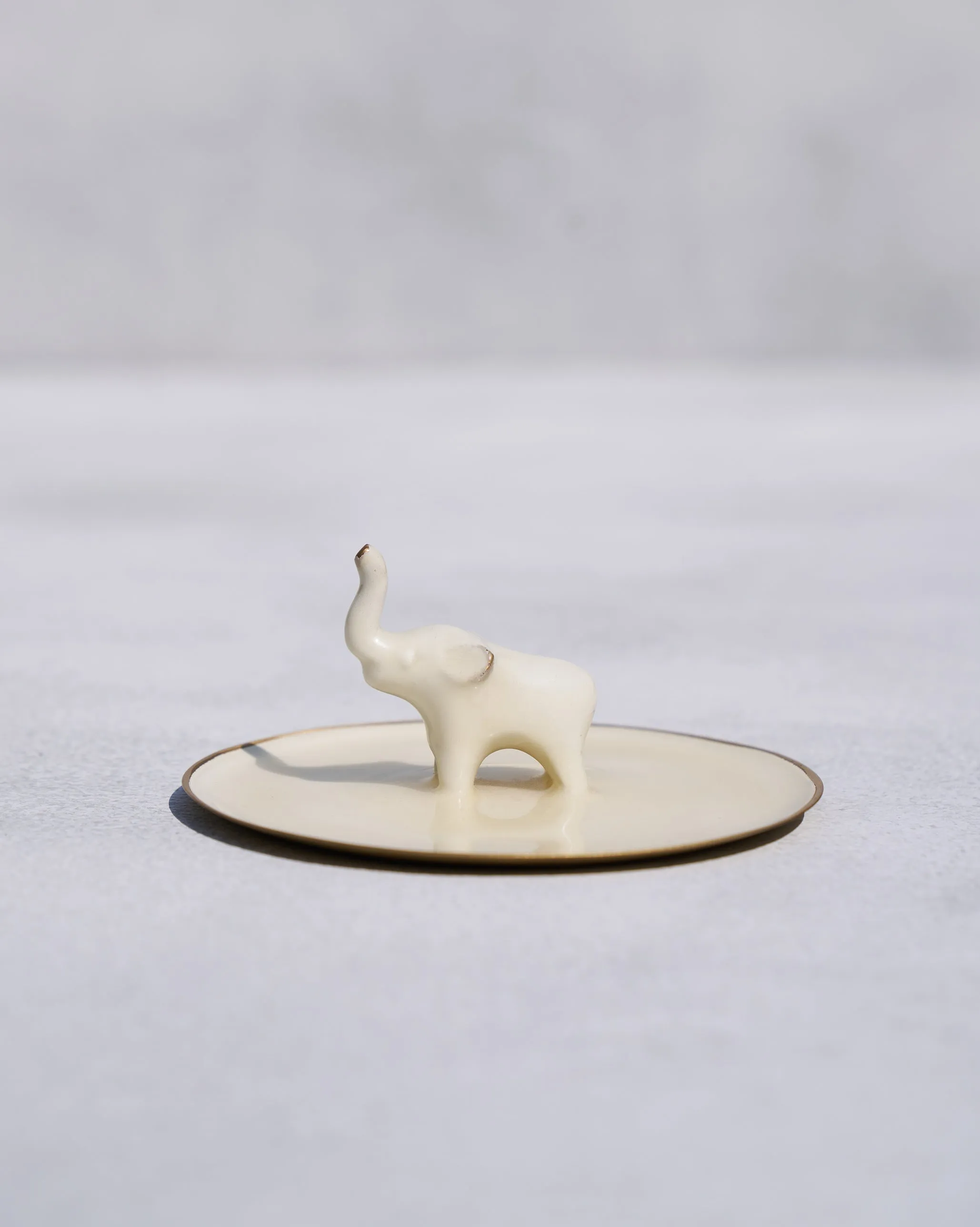 Ele Trinket Tray dinnerware set, ceramic plates