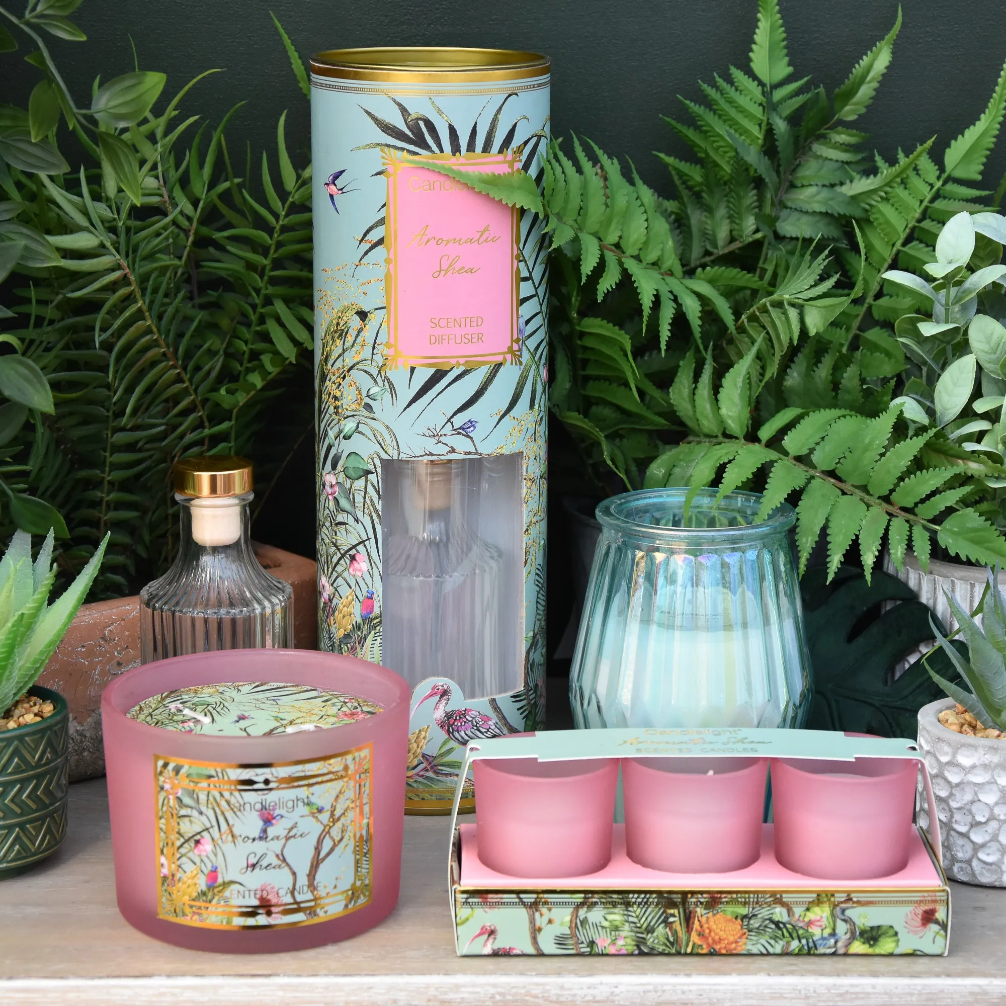 Ether Chinoiserie Reed Diffuser with Rich Aromatic Shea Scent