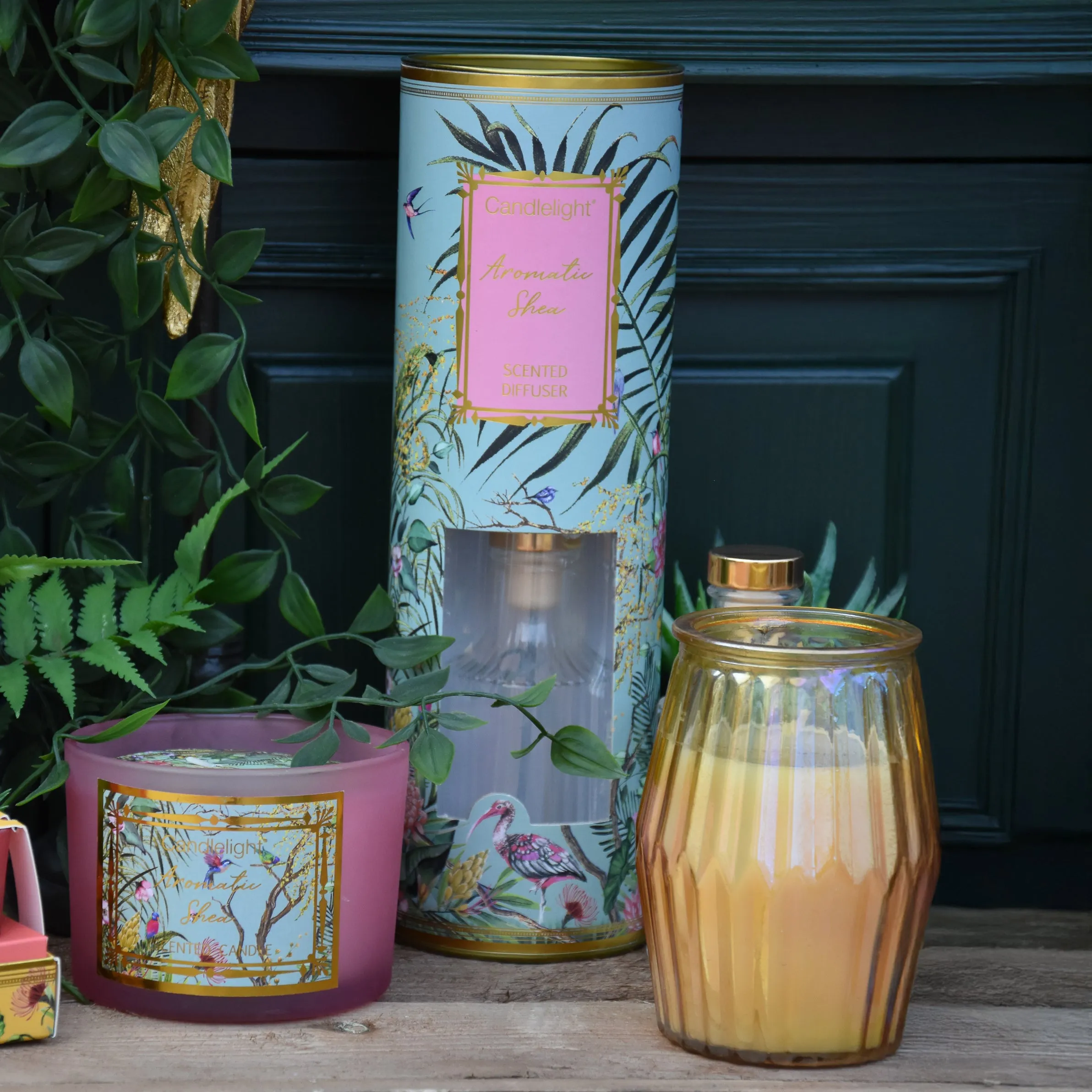 Ether Chinoiserie Reed Diffuser with Rich Aromatic Shea Scent