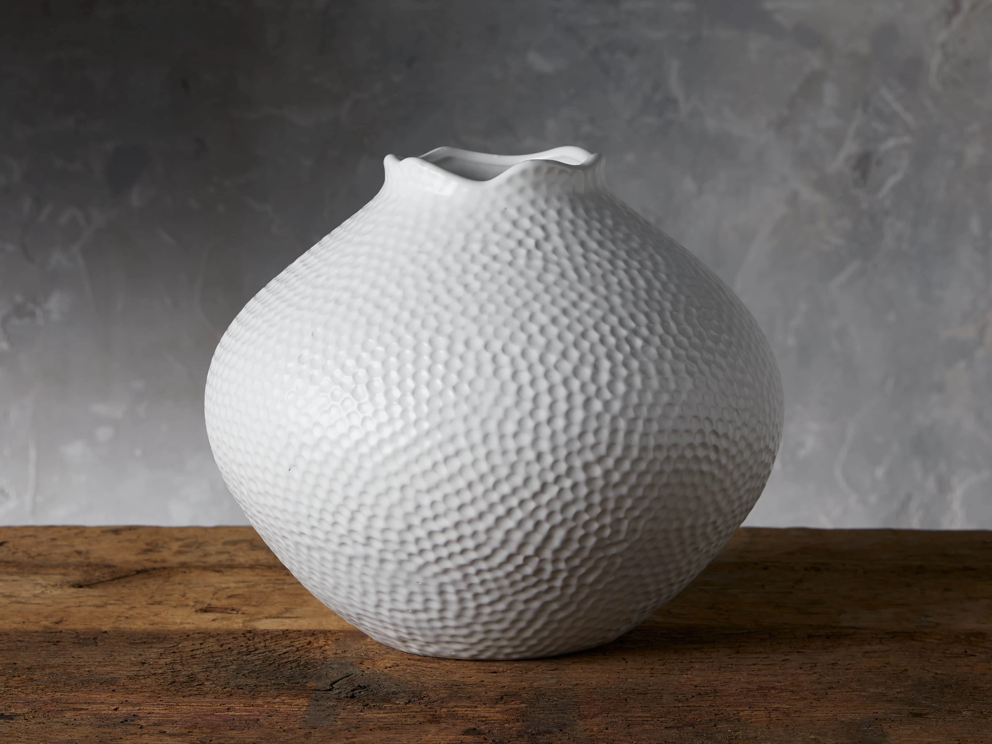 Eva Round Vase
