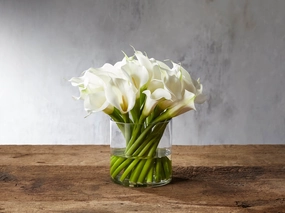 Faux Calla Lily in Vase