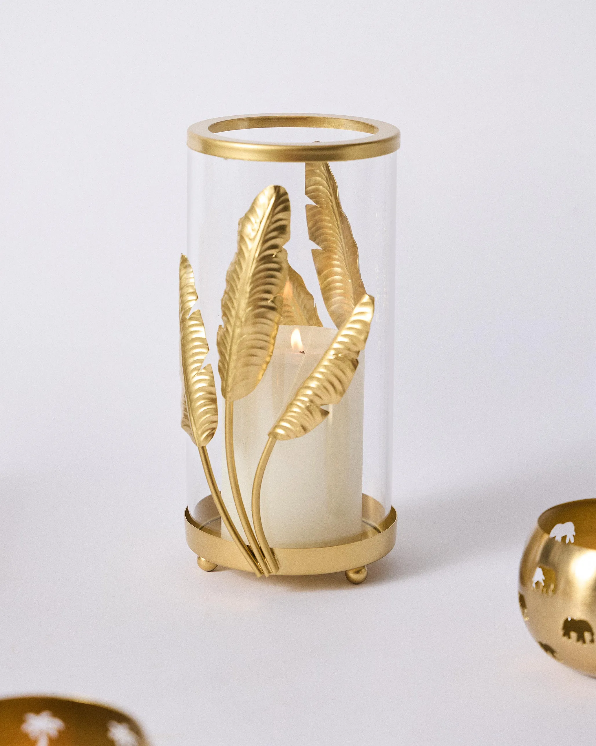 Gilded Lush Lantern dinnerware set, ceramic plates