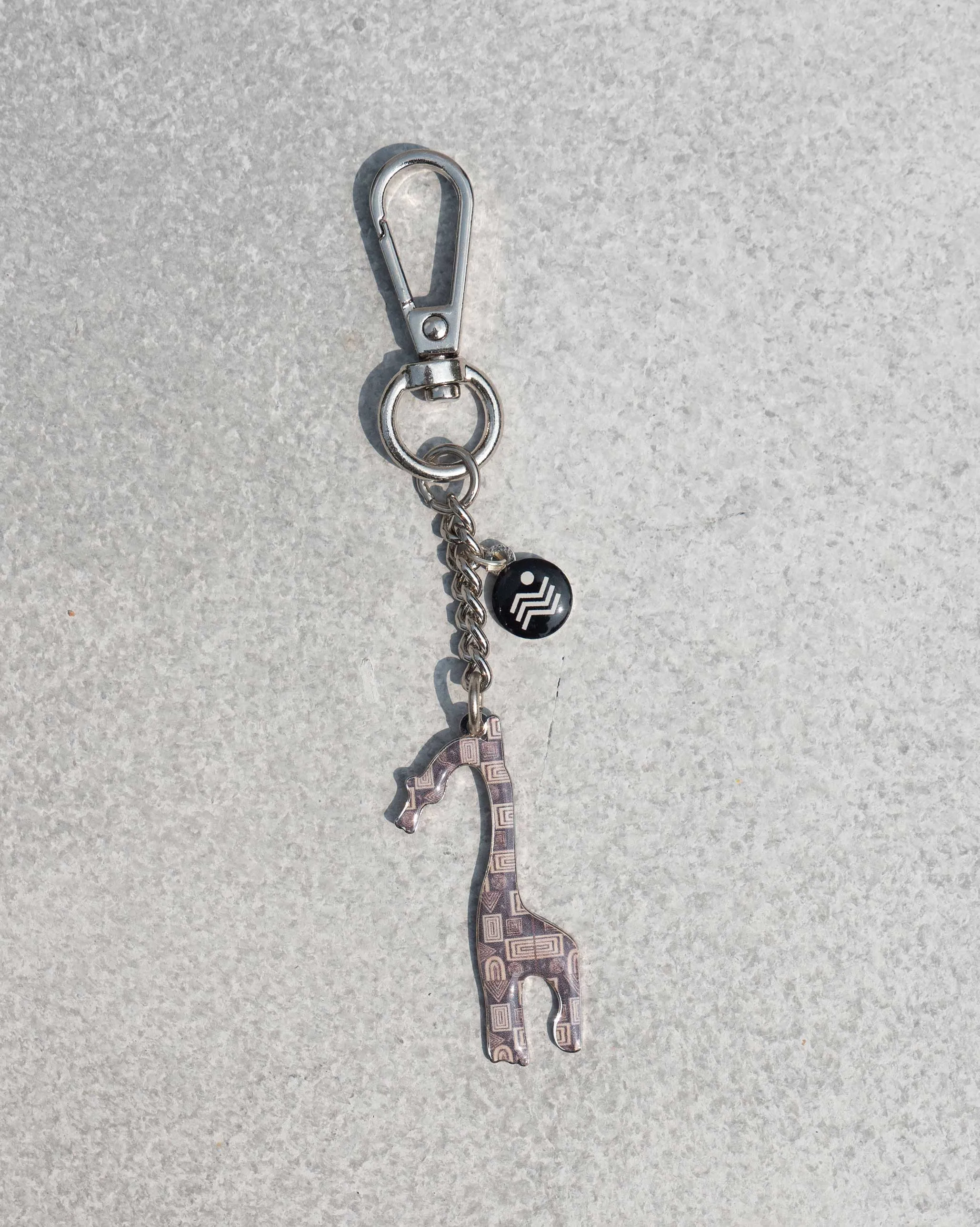 Giraffe Keychain dinnerware set, ceramic plates