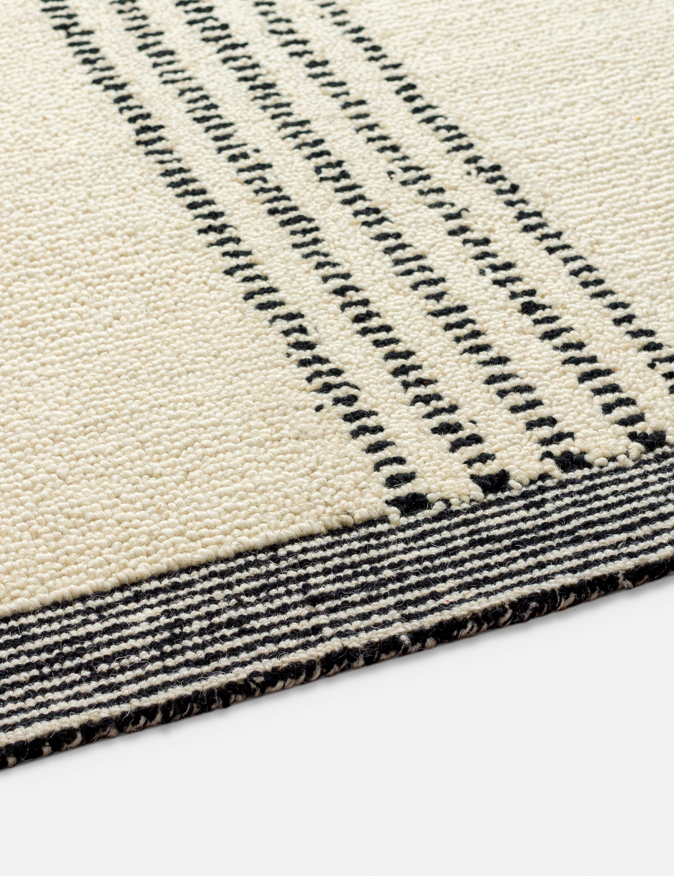 Jakari Hand-Tufted Wool Rug