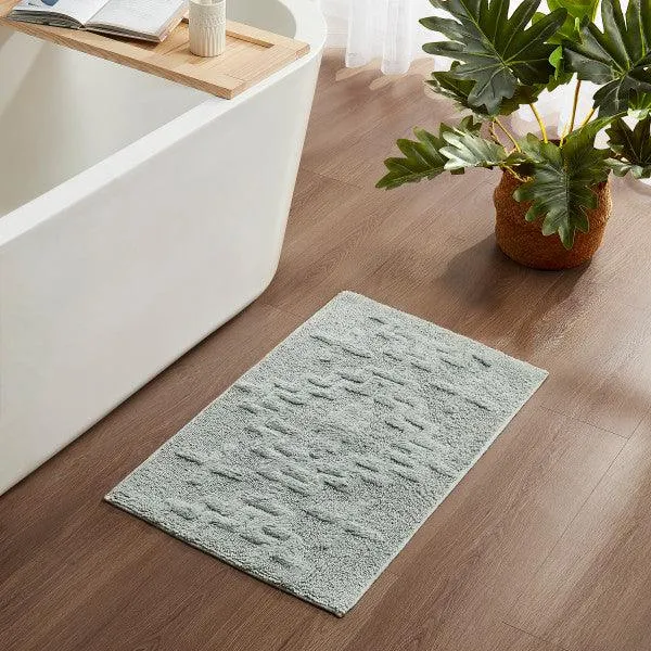 Kiva Sky Gray Bath Rug