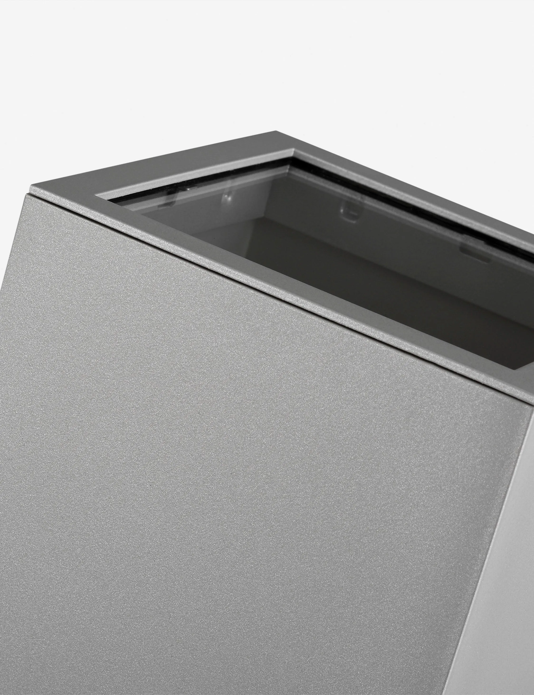 Lennart Outdoor Sconce