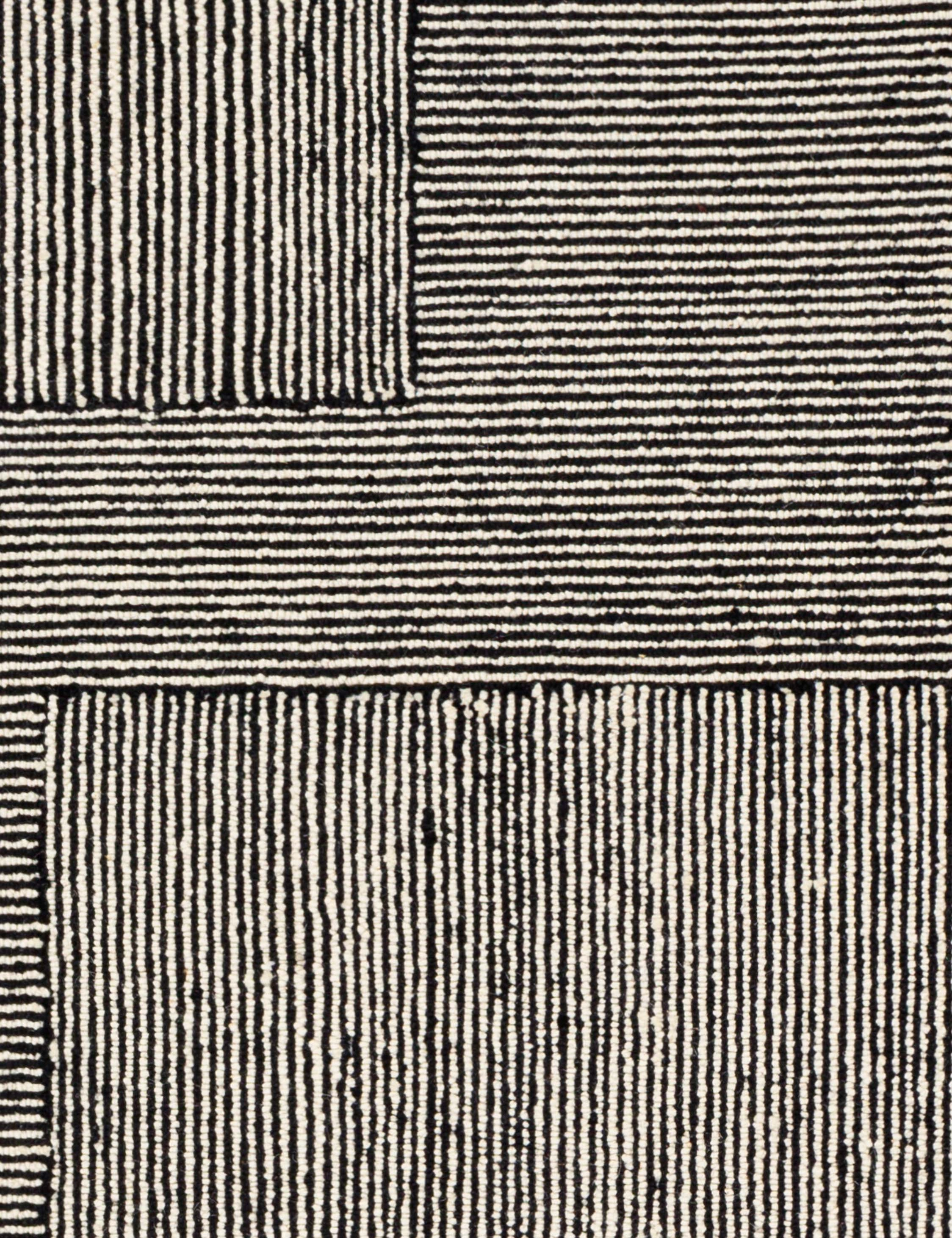 Leota Hand-Tufted Wool Rug