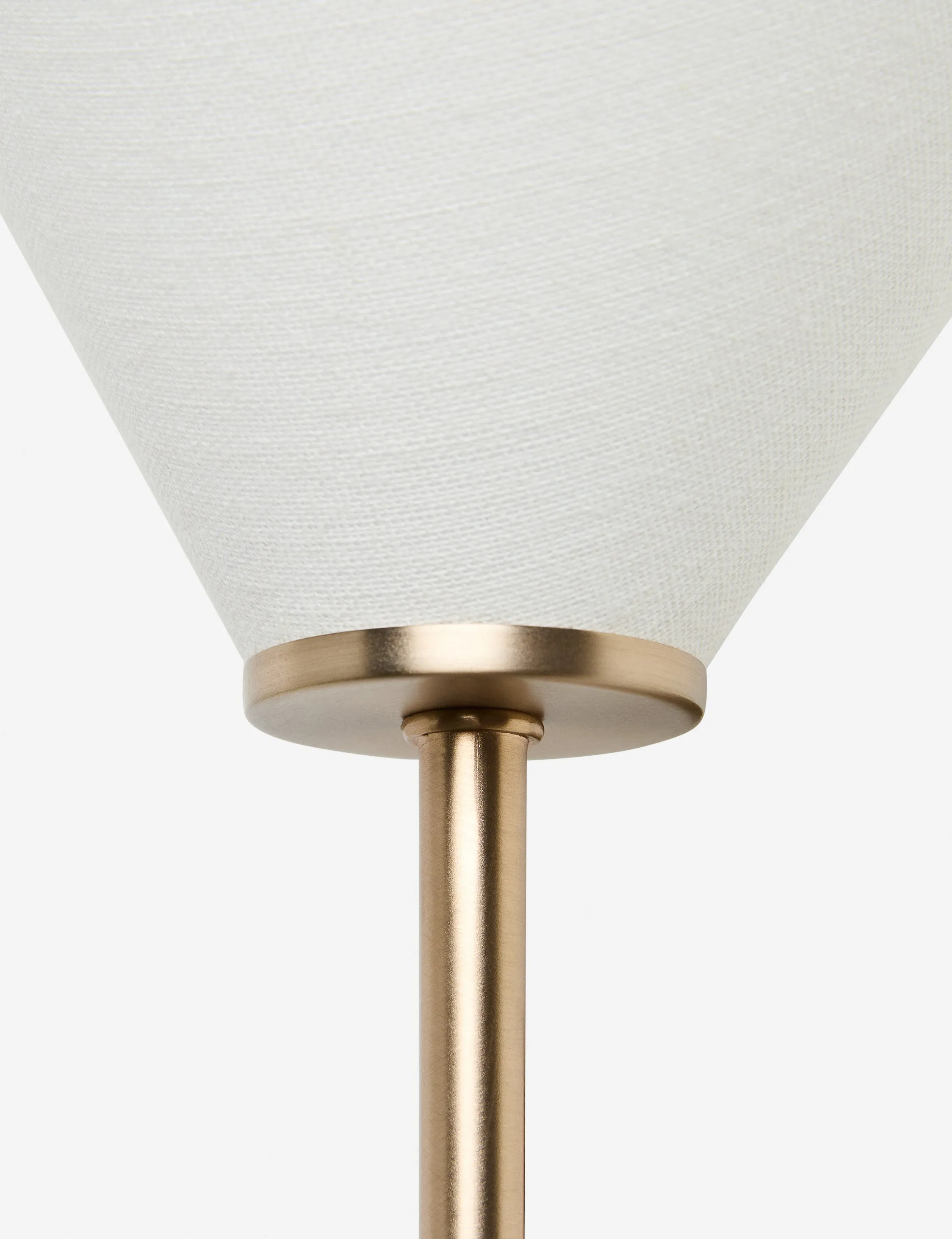 Loana Sconce