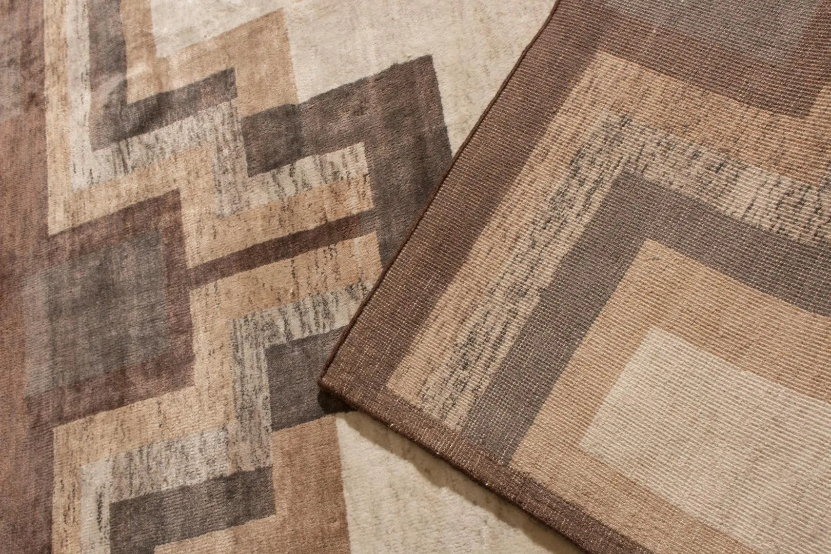Luxury Geometric Pattern Beige Brown Area Rug