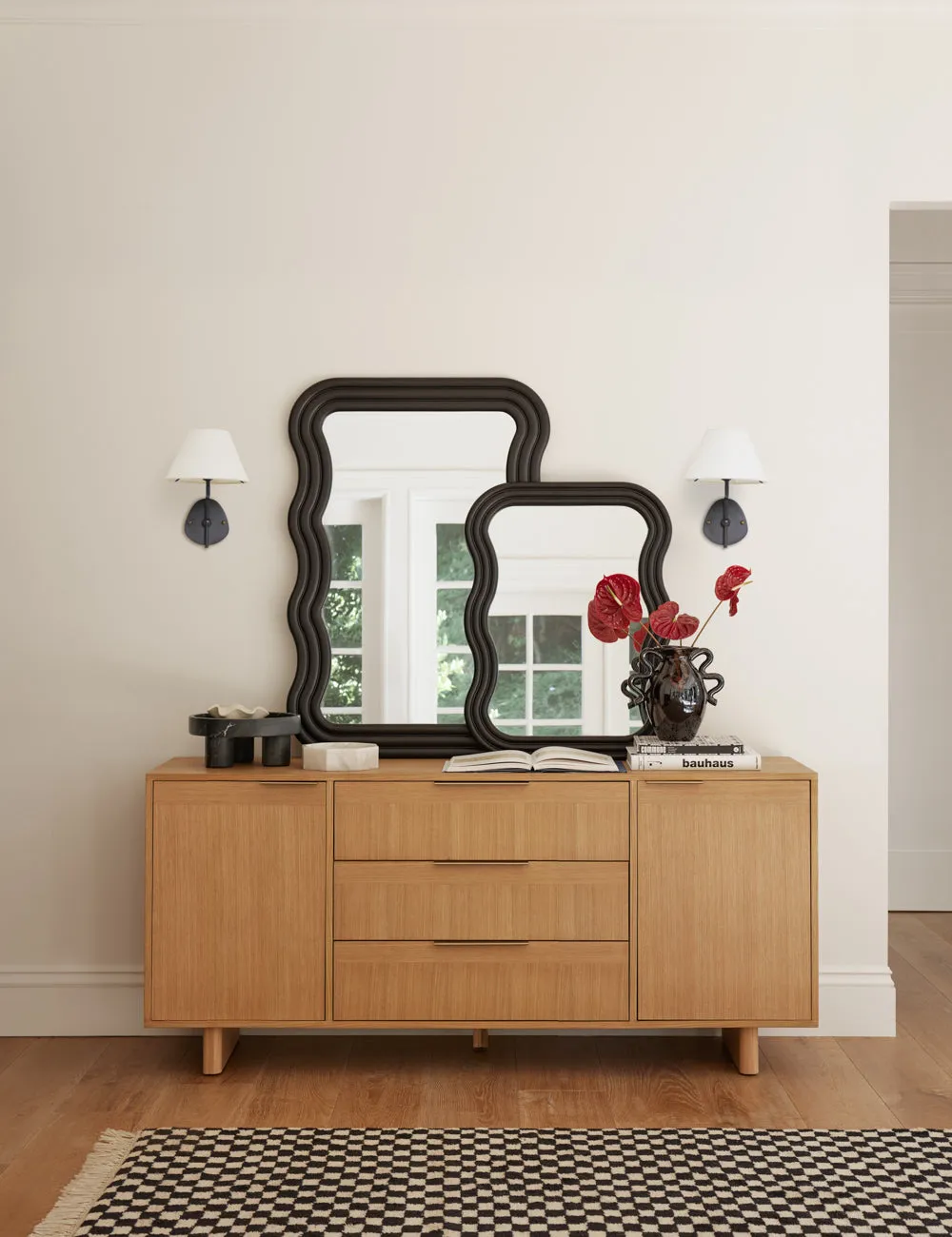 Magdalene Single Sconce