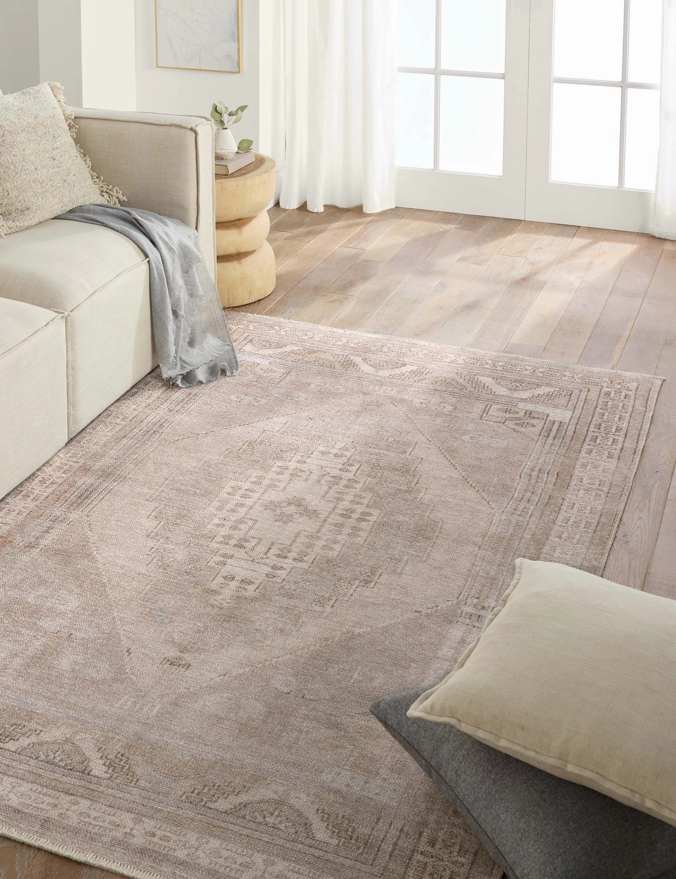 Naseem Rug
