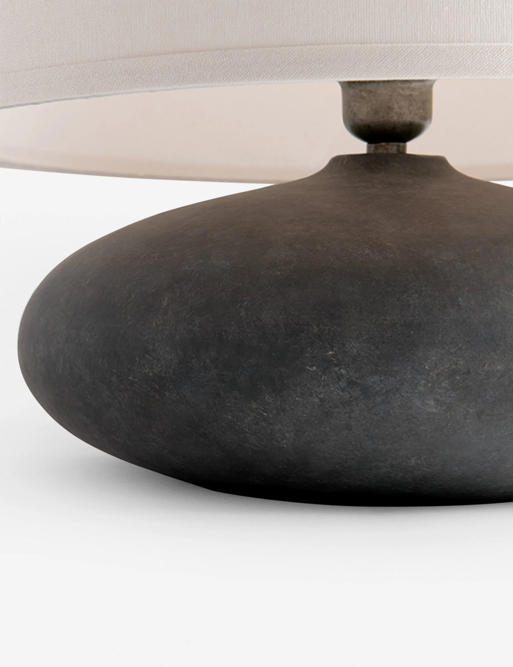 Payal Wide Table Lamp, Alabastrino