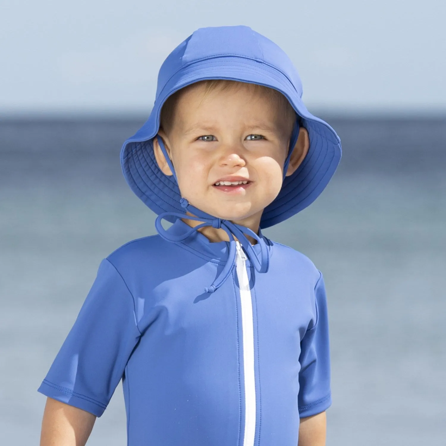 Petit Crabe Sapphire Frey Sun hat
