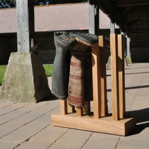 Plain Welly Rack, Oak, 4 Pairs, All Tall (Un-Engraved) home accents, decorative items