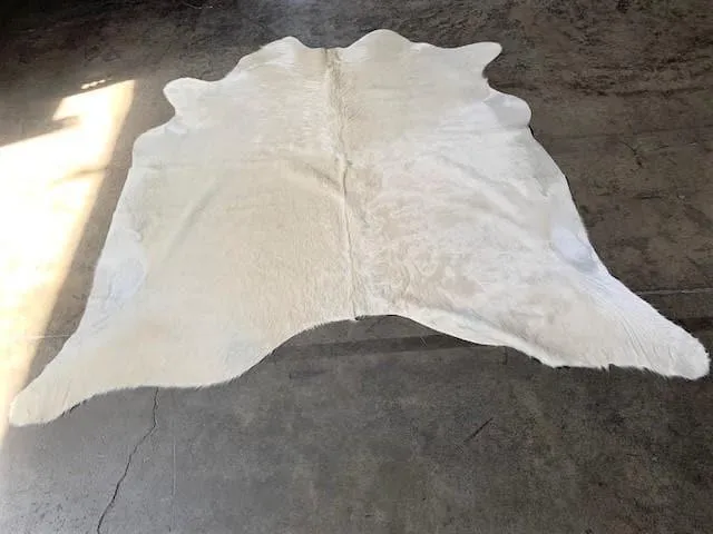 Premium Ivory Cowhide Rug