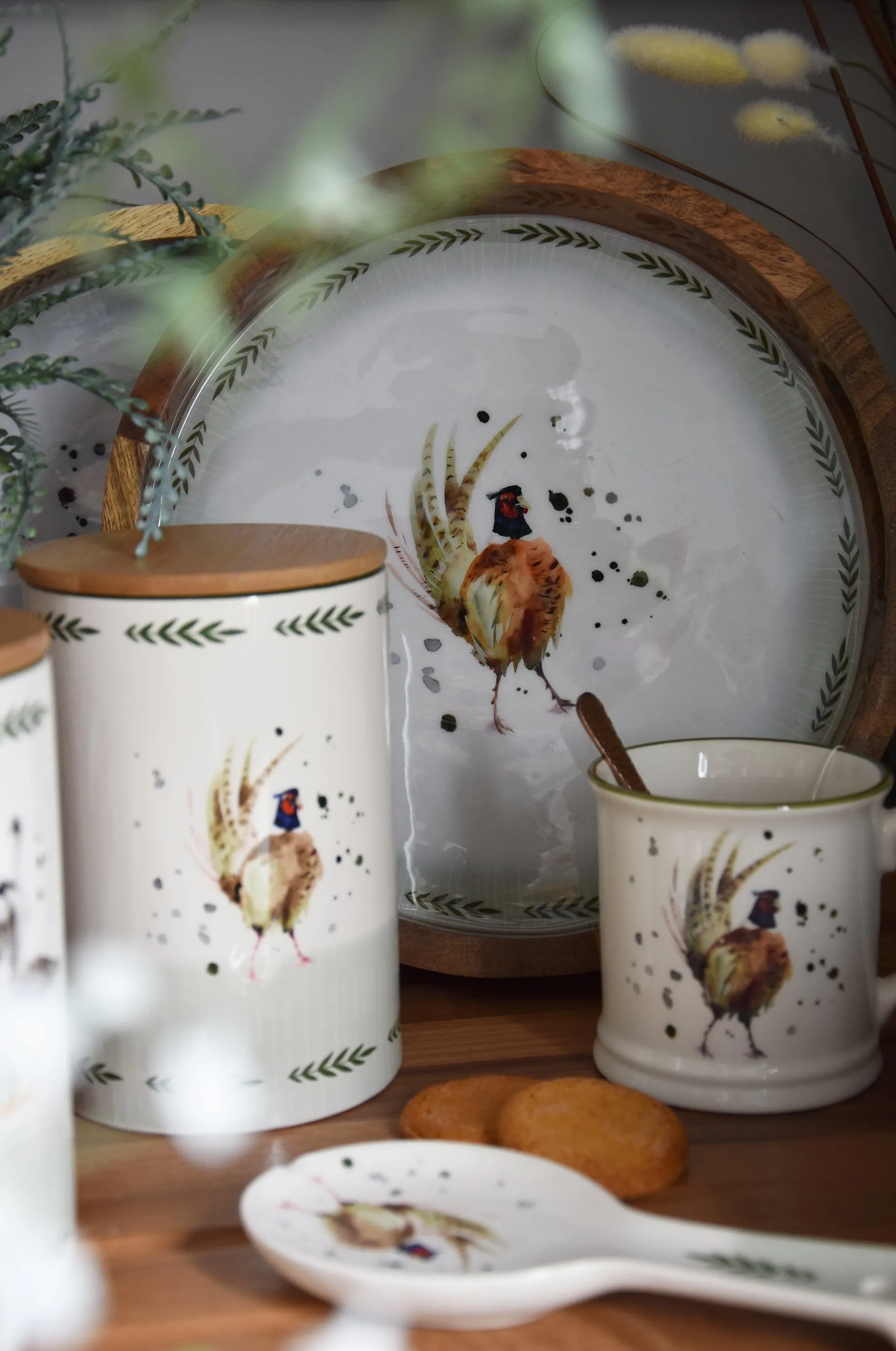 Round Mango Wood Tray with Luxe Pheasant Enamel Design kitchen essentials, utensils set