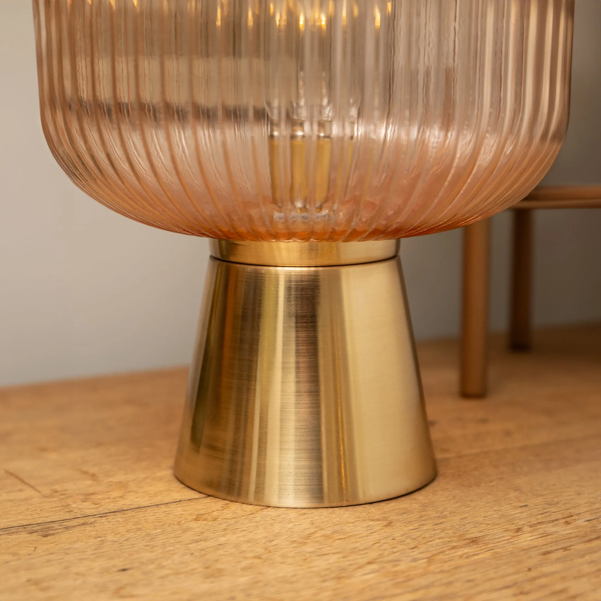Round Ridge LED Amber Lamp