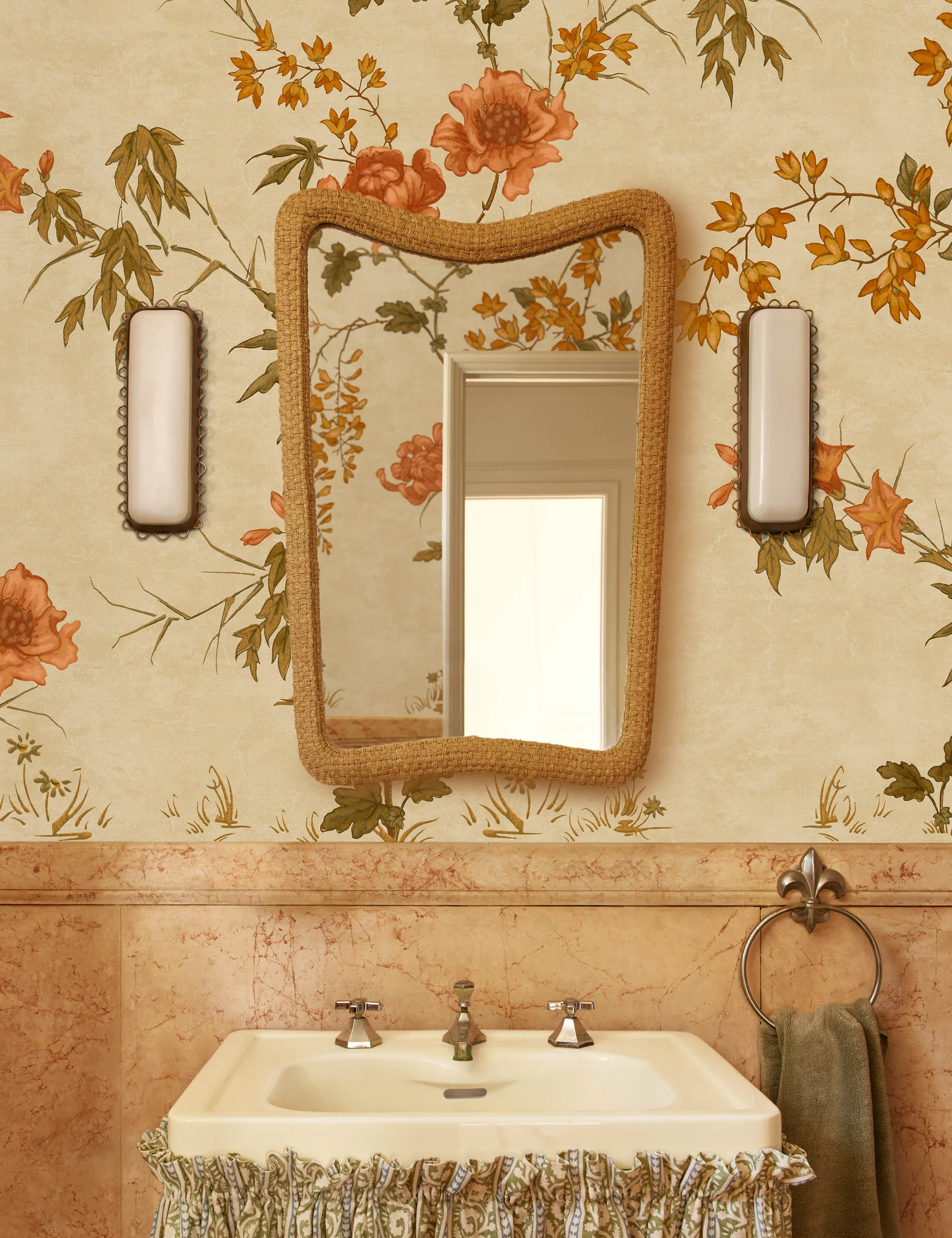 Savita Sconce