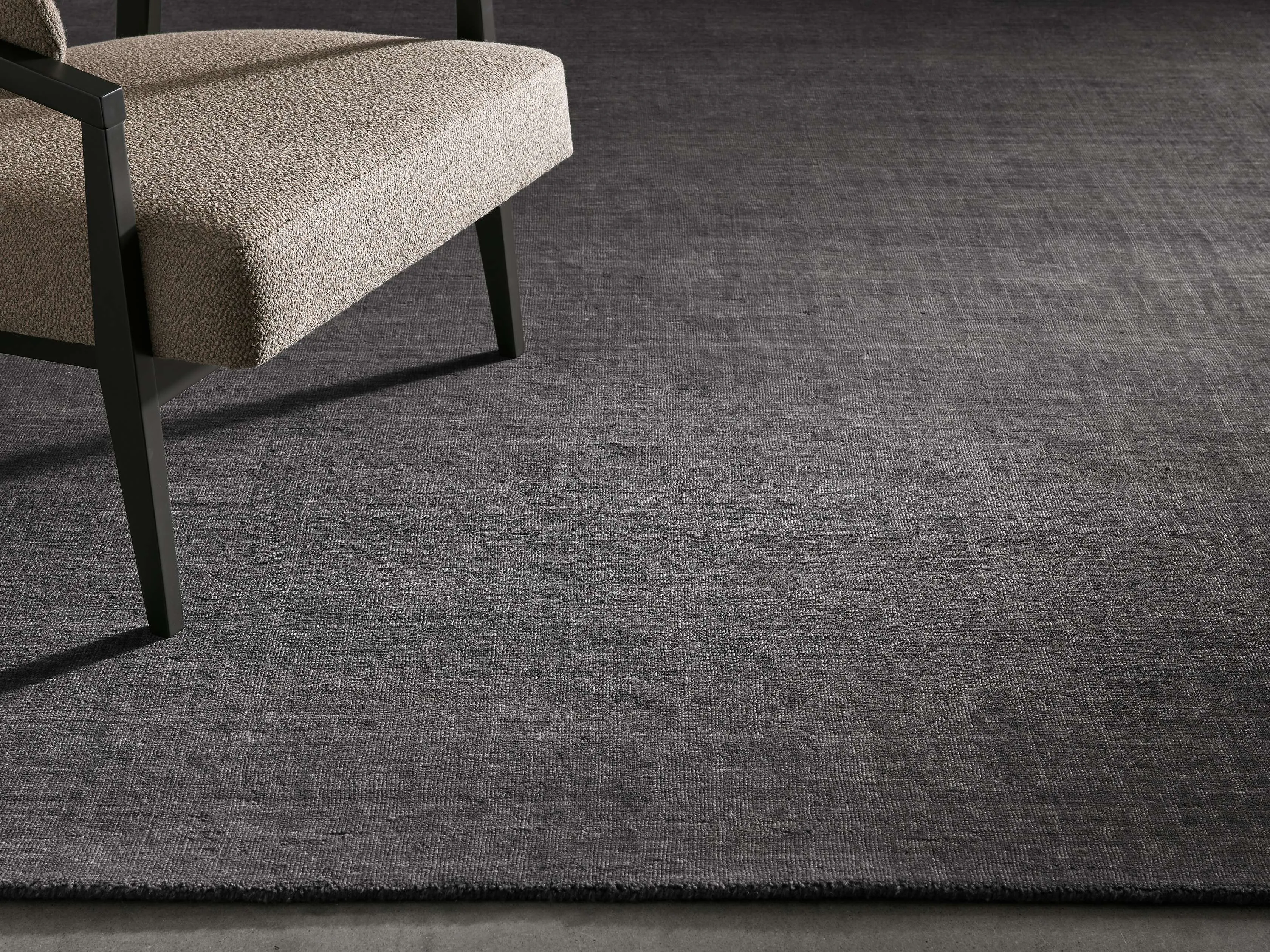 Selby Performance Rug in Charcoal