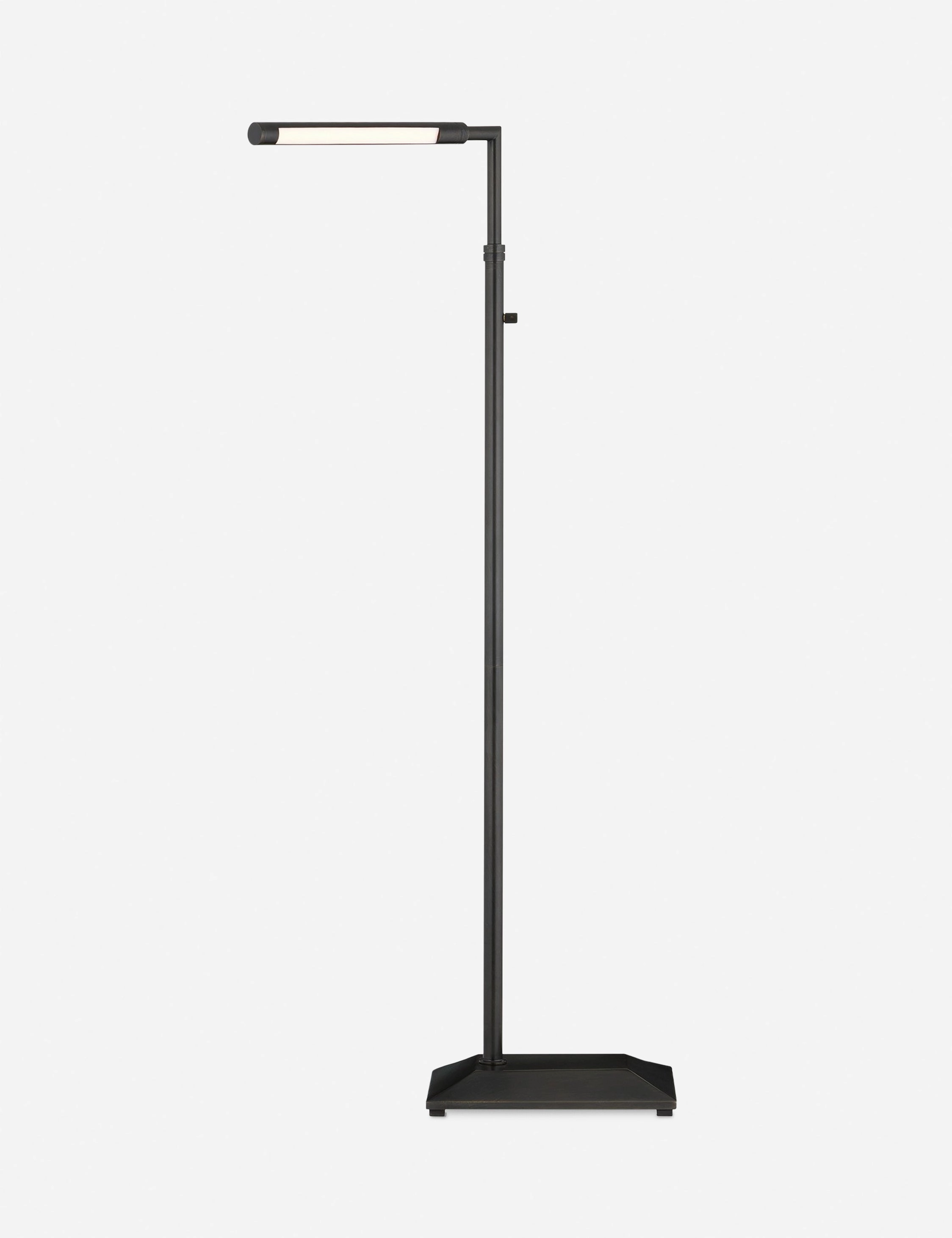 Stern Floor Lamp