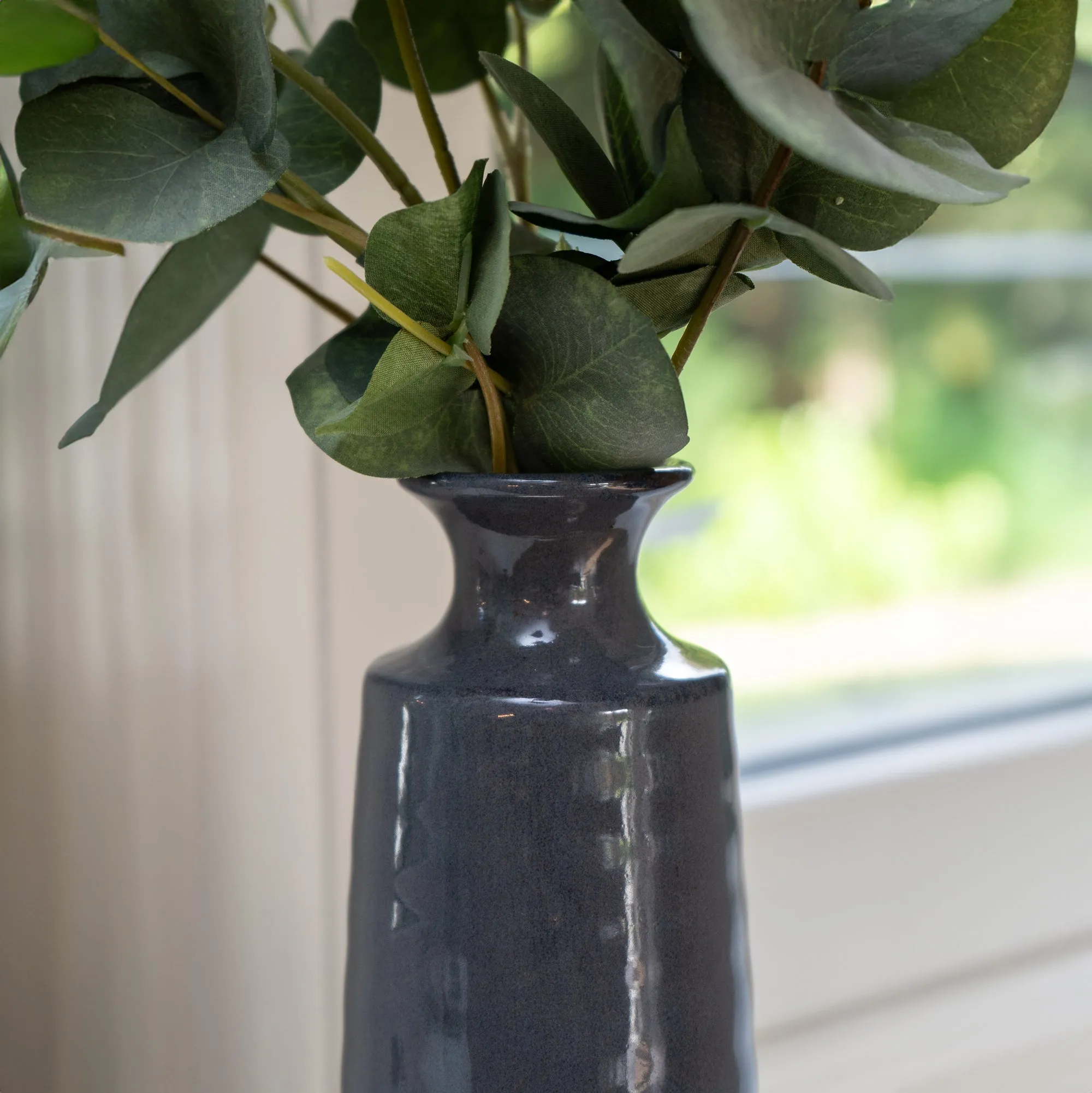 Stunning Reactive Blue Bottle Vase
