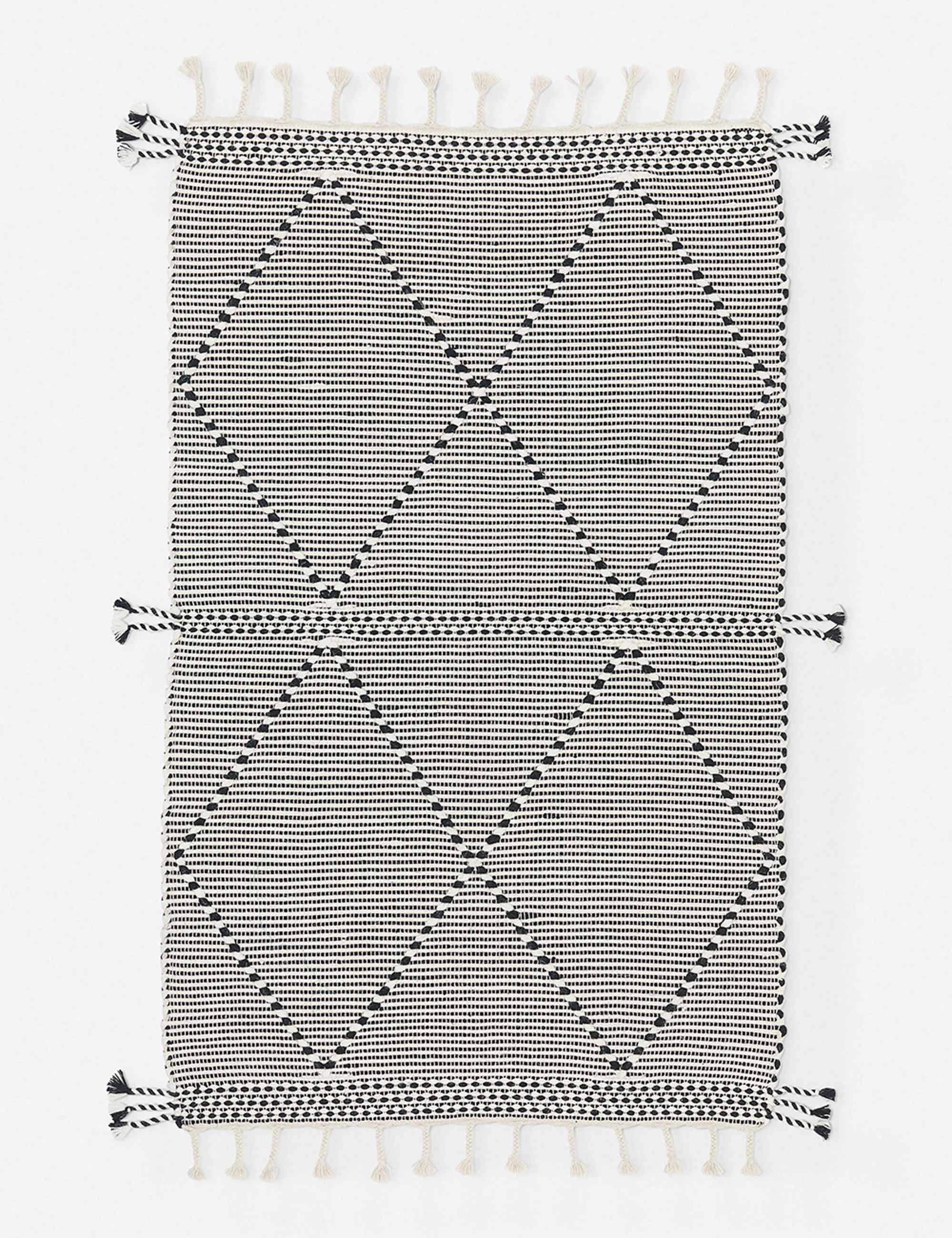 Taza Handwoven Wool Rug