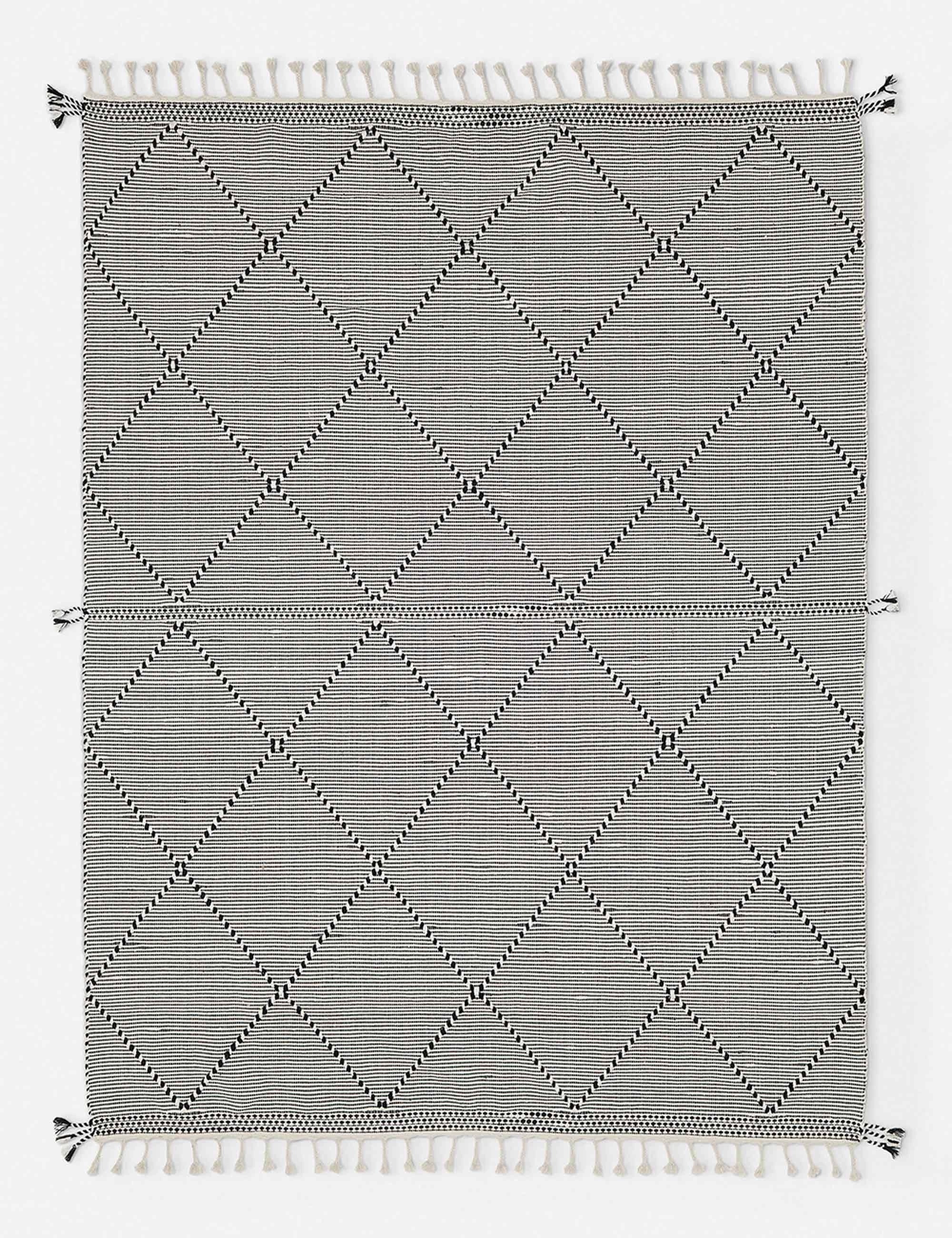 Taza Handwoven Wool Rug