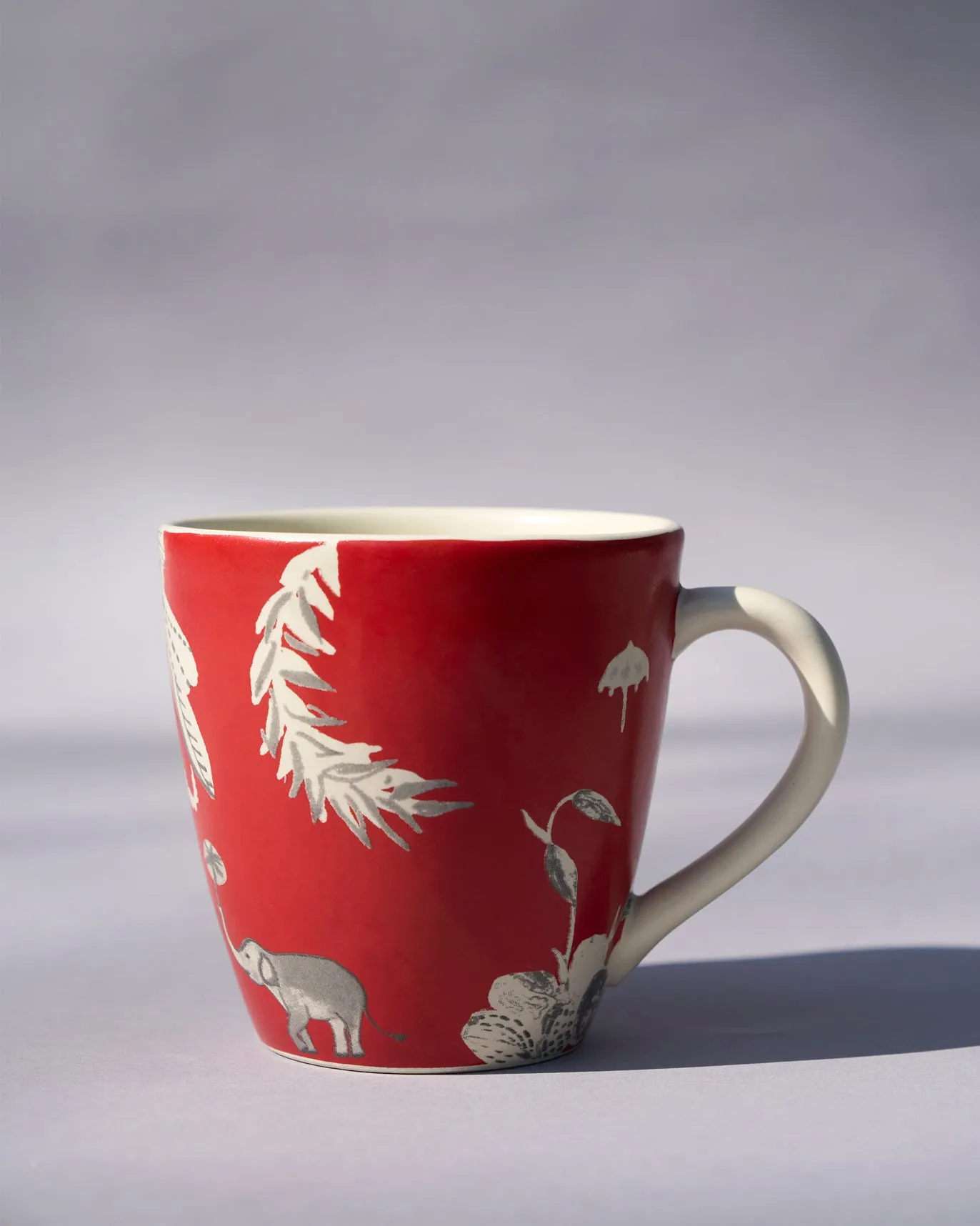 Thazin Conical Mug- Red clothes drying rack, folding drying rack