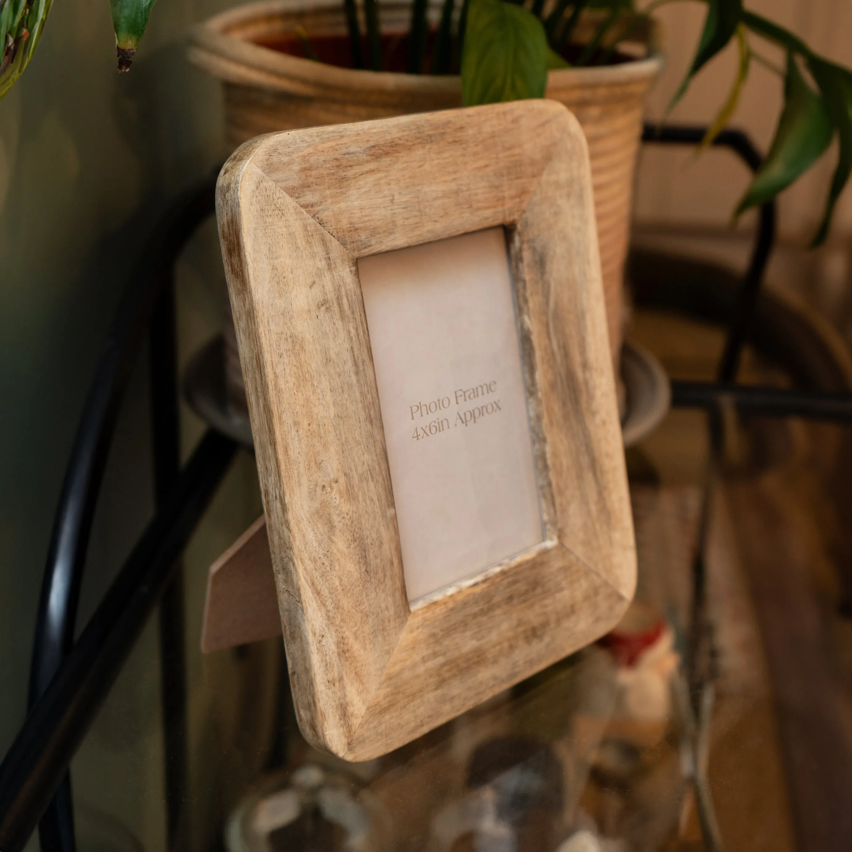 Vintage 4x6 Mango Wood Photo Frame