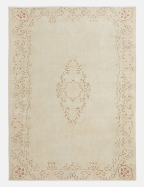 Vintage Turkish Hand-Knotted Wool Rug No. 272, 7'10" x 10'10"