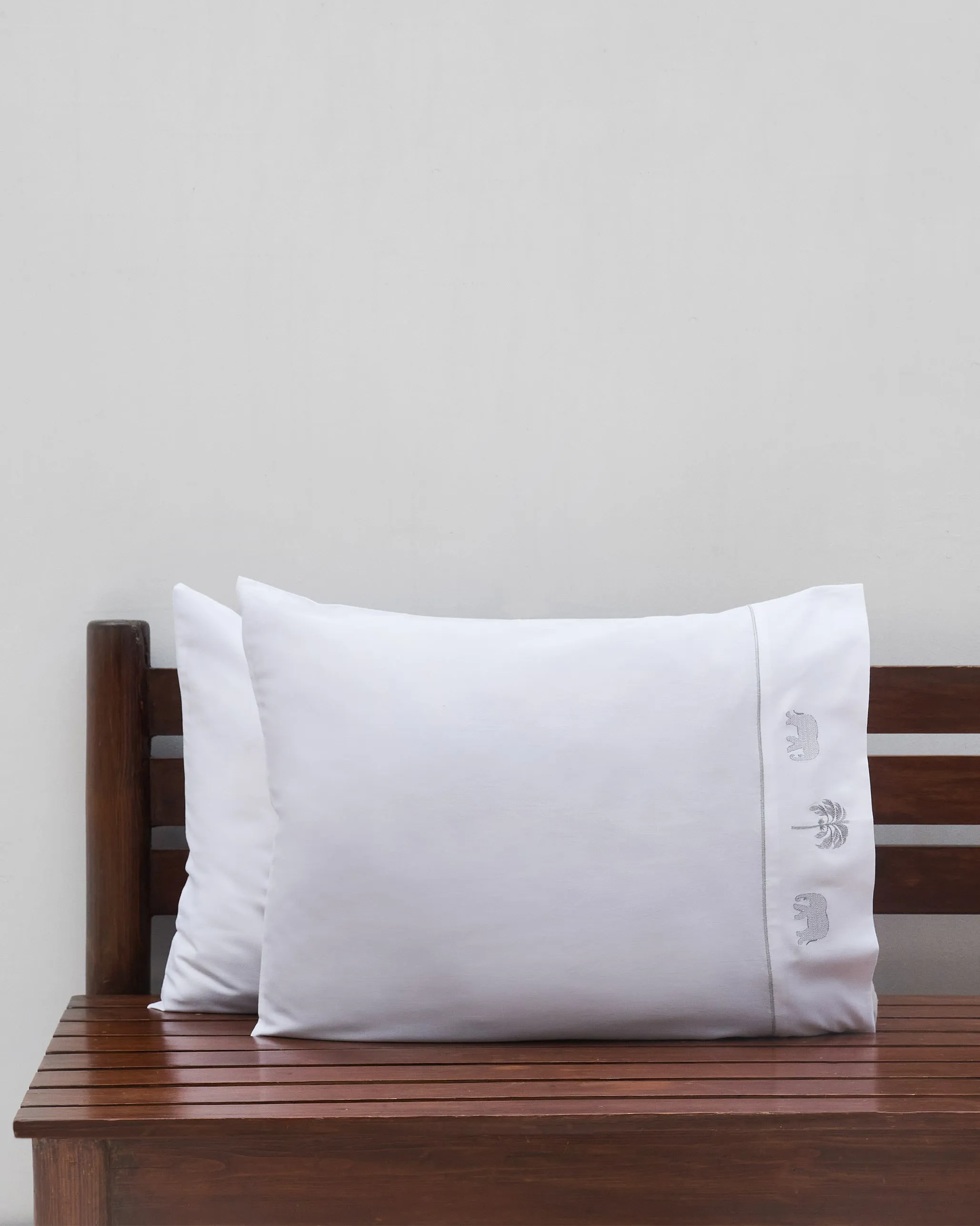 White Pillow Case - Set of 2 accent chair, modern chair